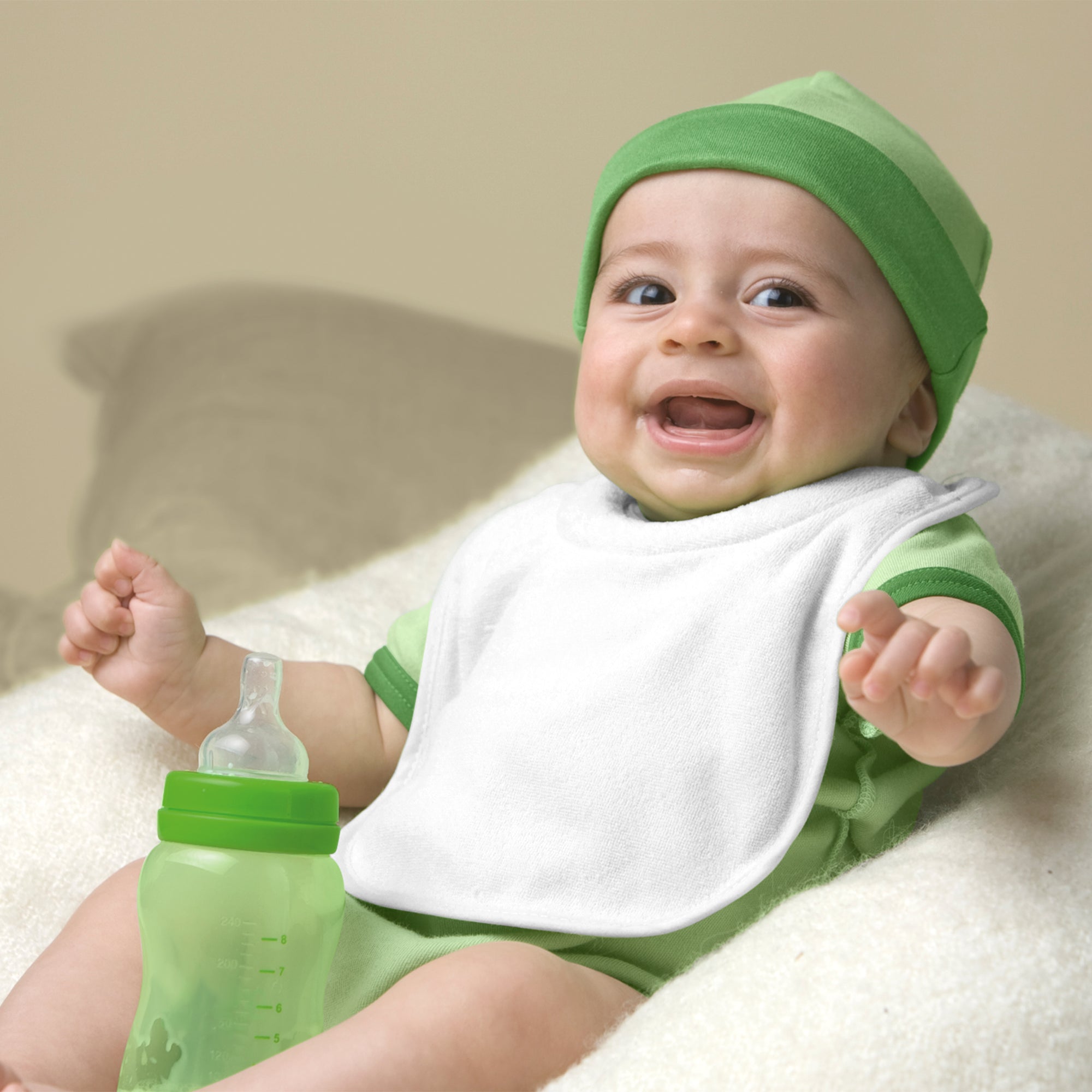 Stay-dry Milk-catcher Bibs (3 pack)